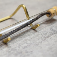 ホールアマゾンバニラ(1本/20g/100g/500g) オドラータ種/基本15cm以上で選定/天日乾燥&自然発酵(約17日)/木箱での熟成約3ヶ月